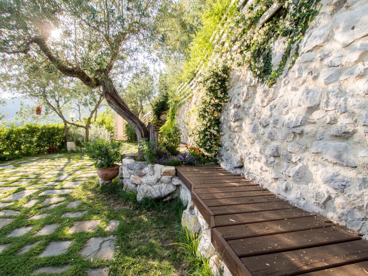 Le Rocche Valnerina Residence Ferentillo Exterior photo
