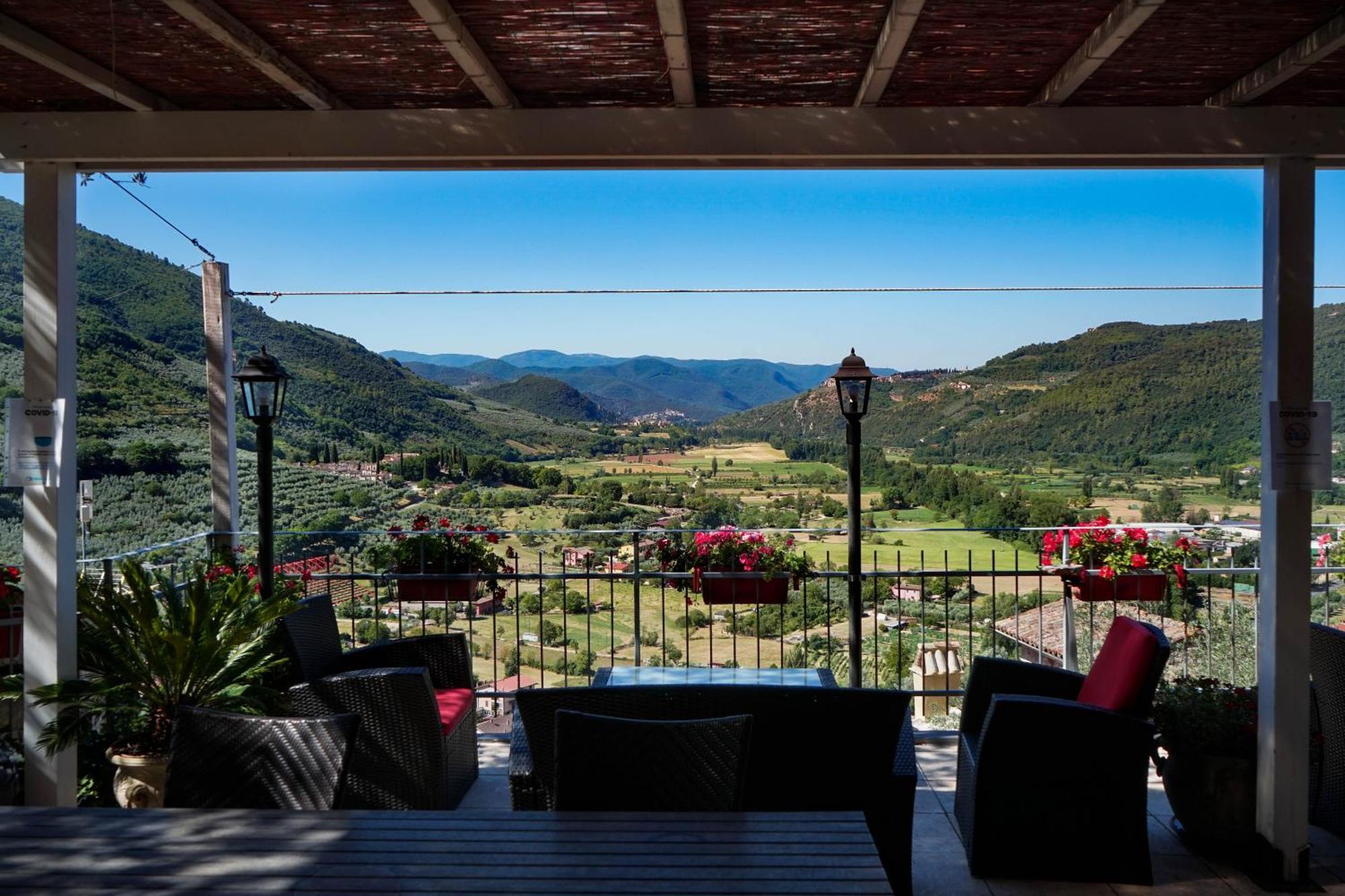 Le Rocche Valnerina Residence Ferentillo Exterior photo