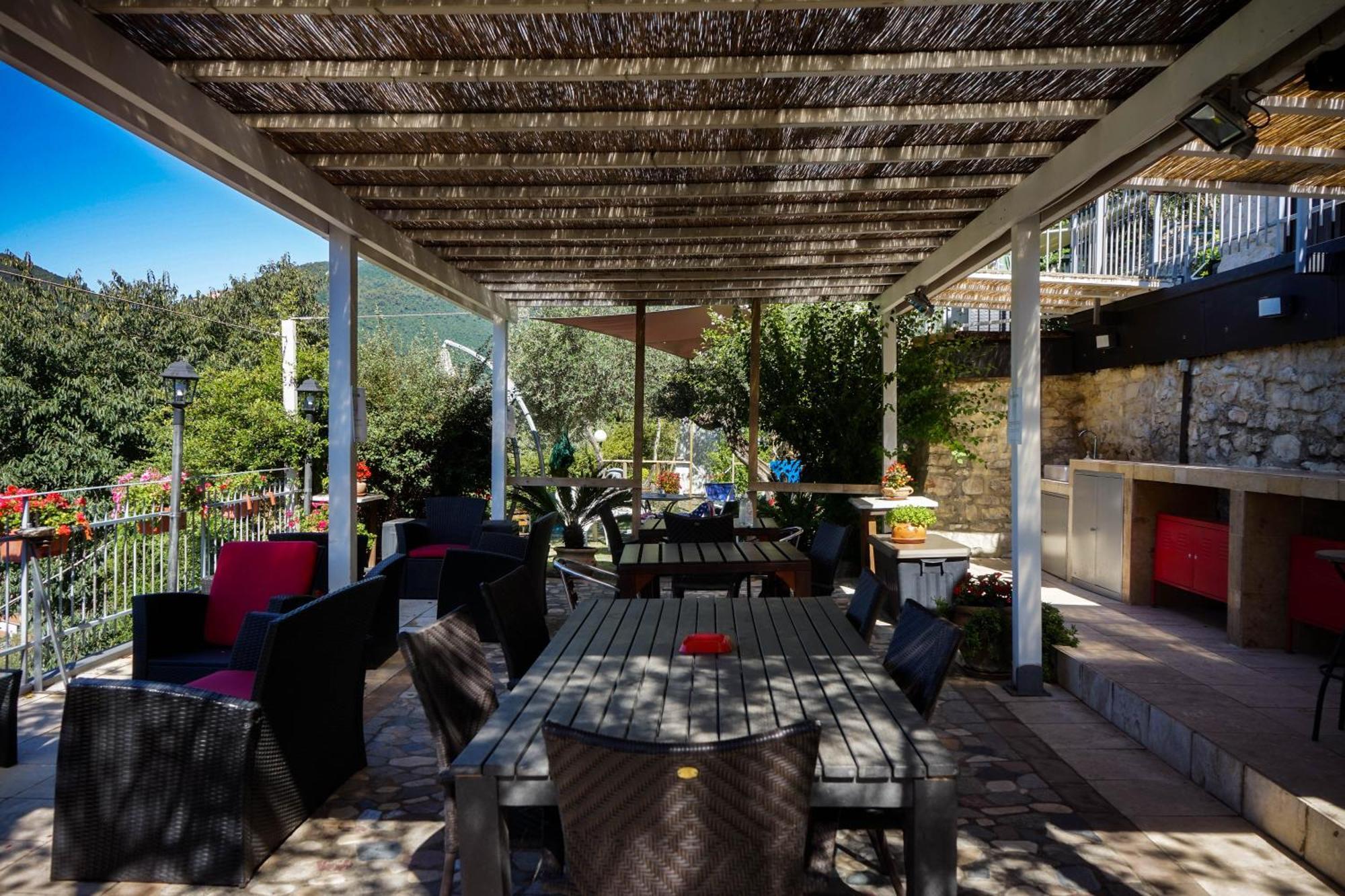 Le Rocche Valnerina Residence Ferentillo Exterior photo