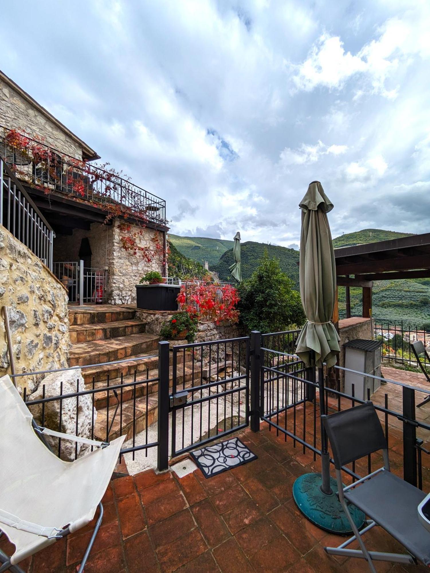 Le Rocche Valnerina Residence Ferentillo Exterior photo