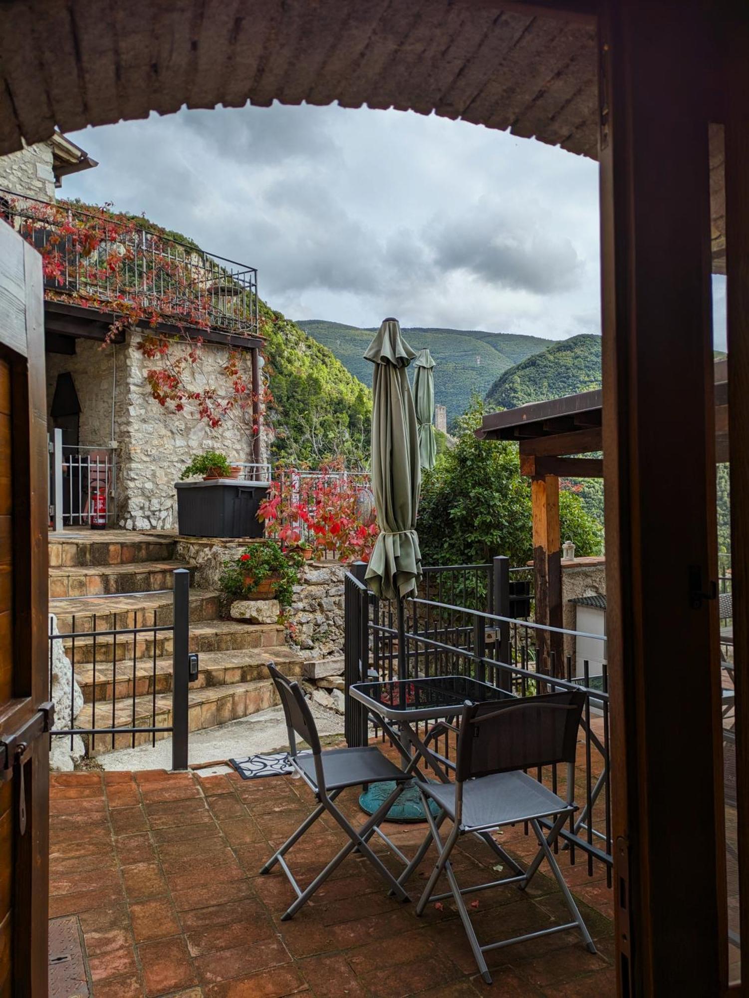 Le Rocche Valnerina Residence Ferentillo Room photo