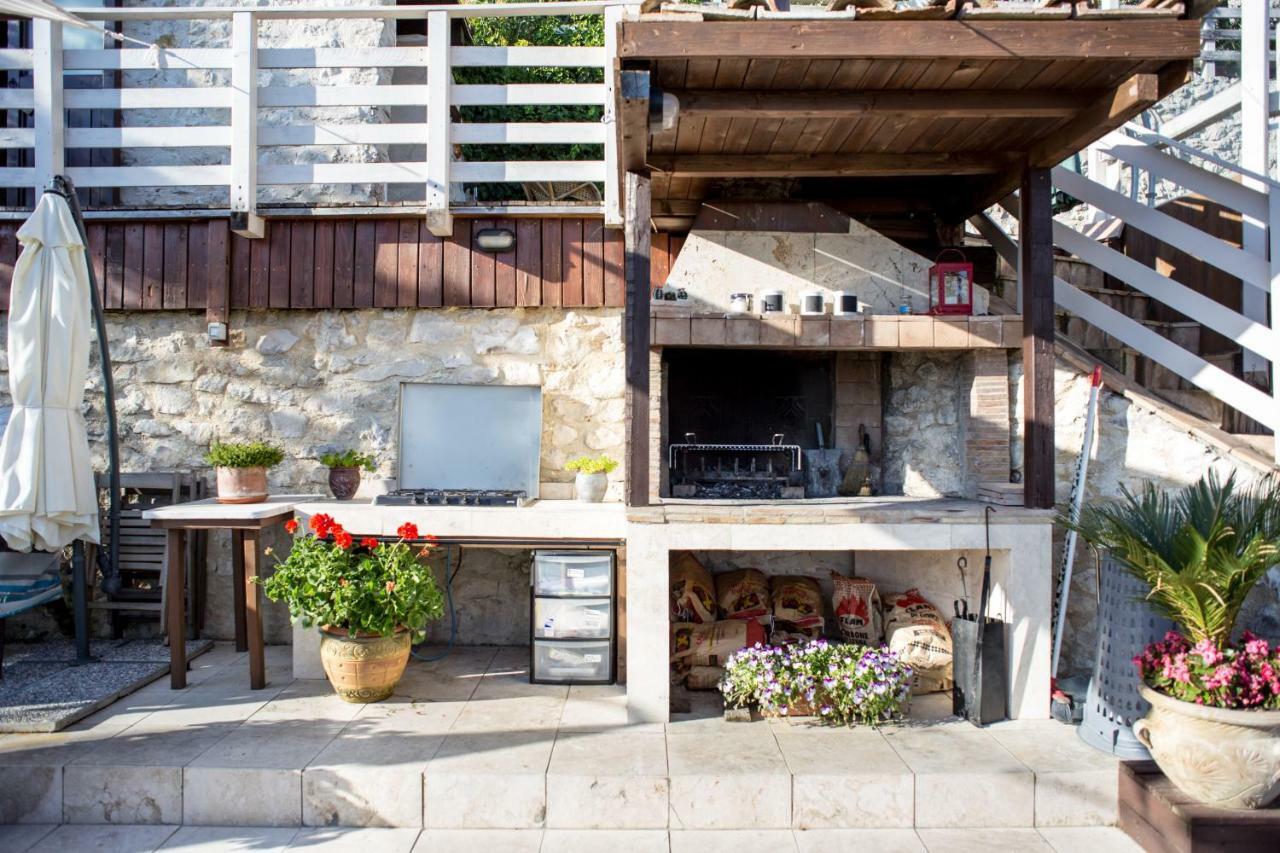 Le Rocche Valnerina Residence Ferentillo Exterior photo