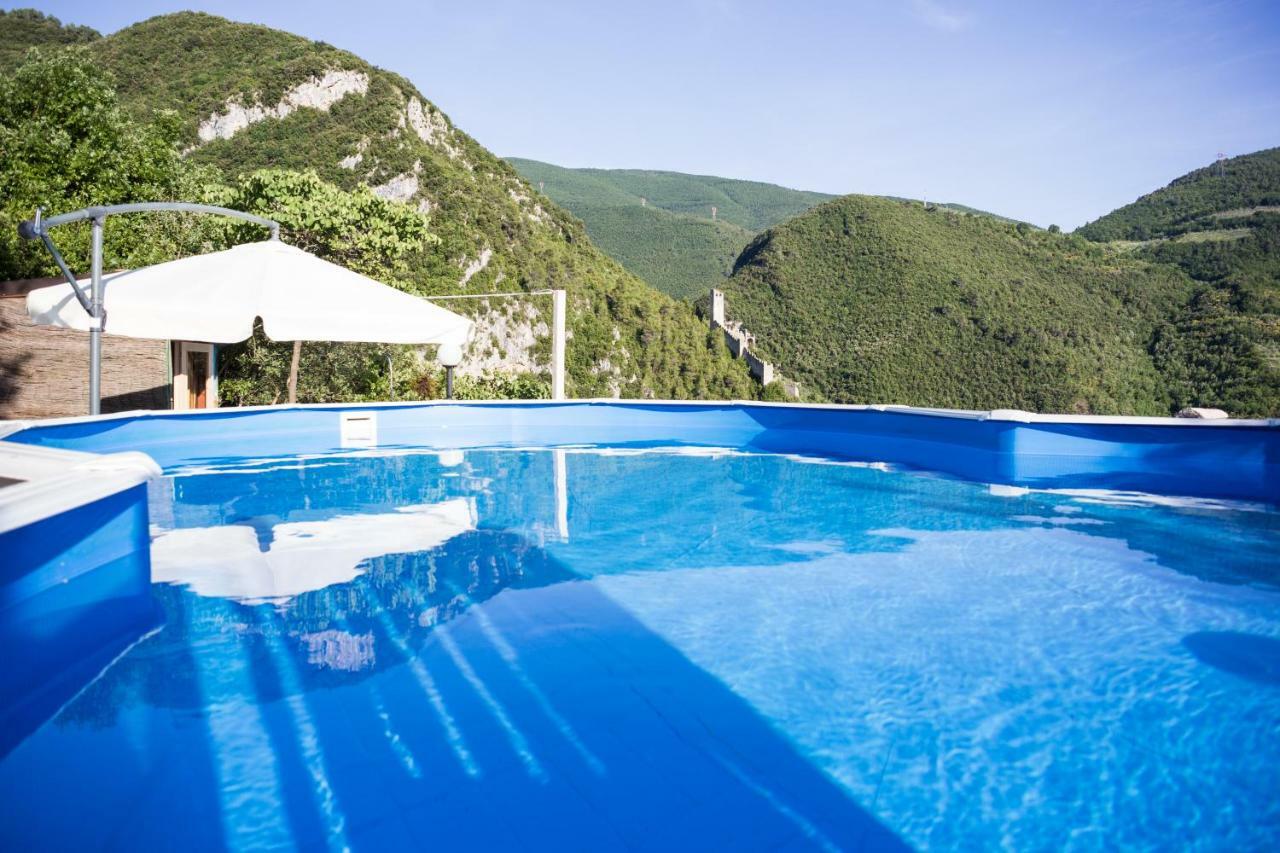 Le Rocche Valnerina Residence Ferentillo Exterior photo